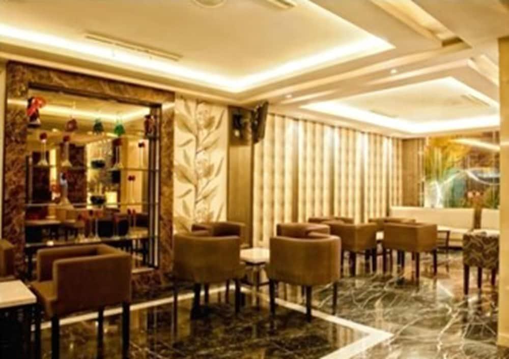 فندق غراند ساكورا ميدان المظهر الخارجي الصورة